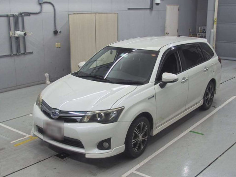 2014 Toyota Corolla Fielder NKE165G[0]