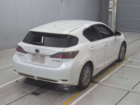 2012 Lexus CT ZWA10[1]