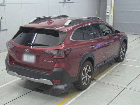 2022 Subaru Legacy Outback BT5[1]