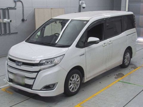 2017 Toyota Noah ZWR80G[0]