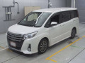 2015 Toyota Noah