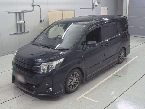 2017 Toyota Noah ZRR80W[0]