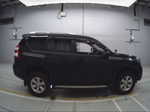 2015 Toyota Land Cruiser Prado TRJ150W[2]