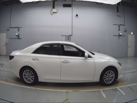 2014 Toyota Mark X GRX130[2]