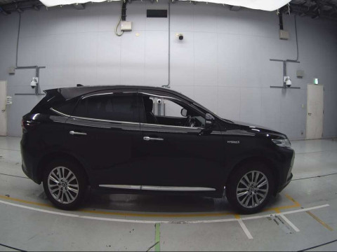 2018 Toyota Harrier Hybrid AVU65W[2]