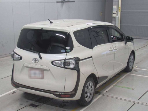 2016 Toyota Sienta NSP170G[1]