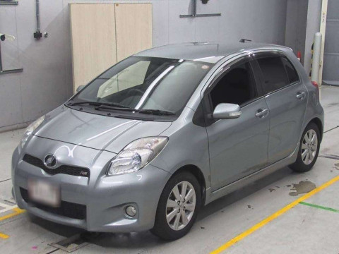 2009 Toyota Vitz SCP90[0]