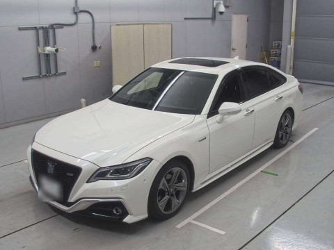 2018 Toyota Crown Hybrid AZSH20[0]