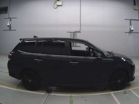 2015 Toyota Corolla Fielder ZRE162G[2]