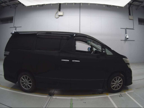 2010 Toyota Vellfire ANH20W[2]