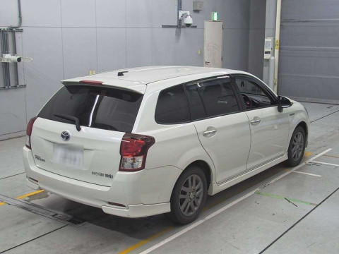 2014 Toyota Corolla Fielder NKE165G[1]