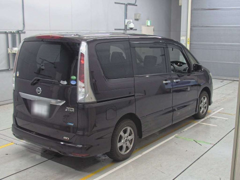 2012 Nissan Serena FNC26[1]