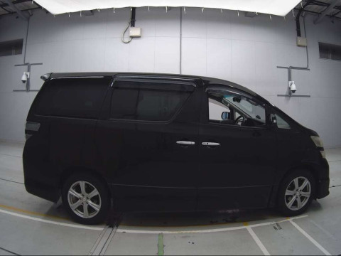 2009 Toyota Vellfire GGH20W[2]