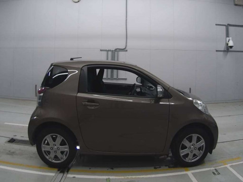 2012 Toyota iQ NGJ10[2]