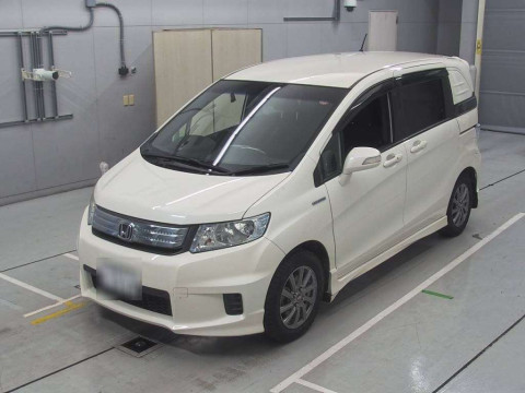 2012 Honda Freed spike hybrid GP3[0]