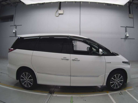 2017 Toyota Estima Hybrid AHR20W[2]