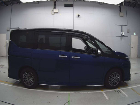 2023 Nissan Serena FC28[2]