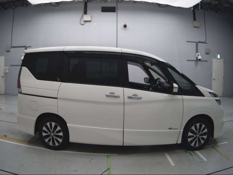 2017 Nissan Serena GFC27[2]