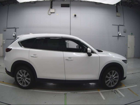 2018 Mazda CX-8 KG2P[2]