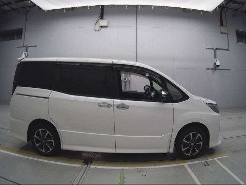 2021 Toyota Noah ZRR80W[2]