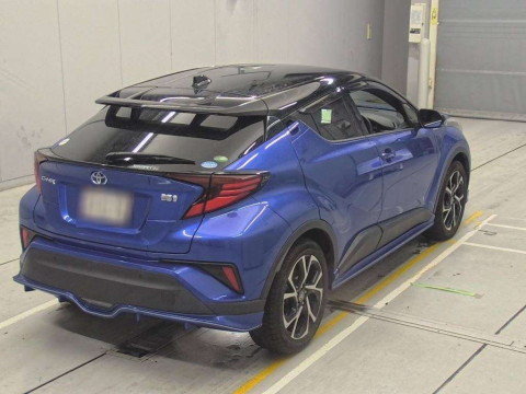 2020 Toyota C-HR ZYX11[1]