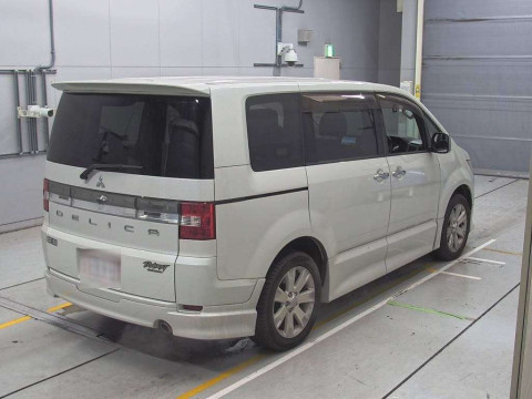 2012 Mitsubishi Delica D5 CV2W[1]