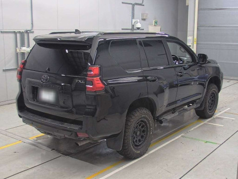 2022 Toyota Land Cruiser Prado TRJ150W[1]