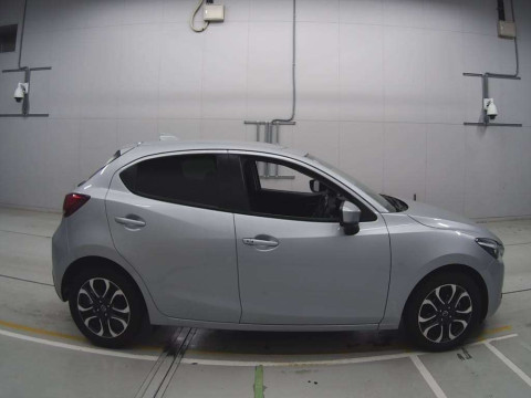 2018 Mazda Demio DJ5FS[2]