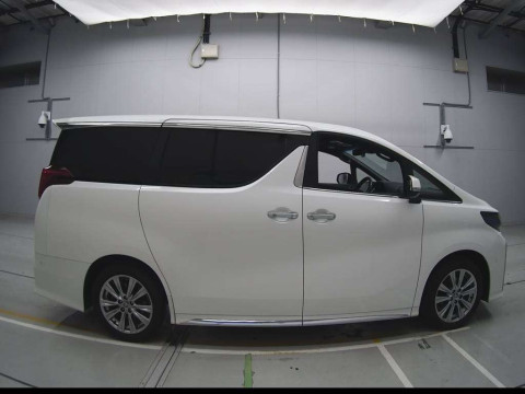 2022 Toyota Alphard AGH30W[2]