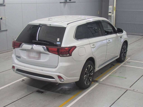 2017 Mitsubishi Outlander PHEV GG2W[1]