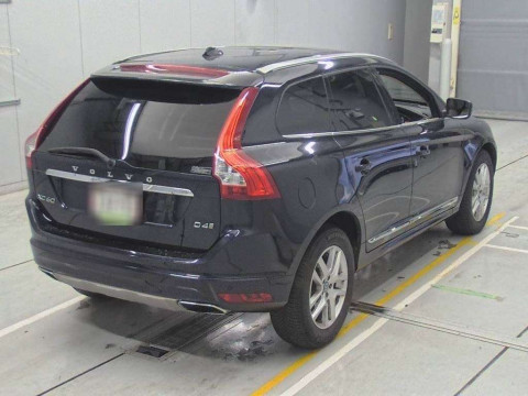 2016 Volvo XC60 DD4204TXC[1]