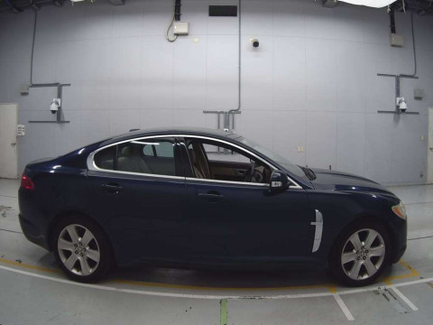 2008 Jaguar XF J05FA[2]