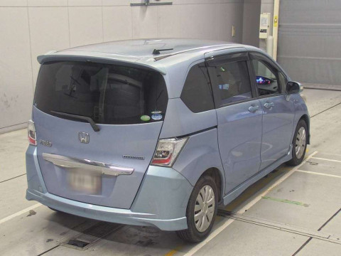 2012 Honda Freed hybrid GP3[1]