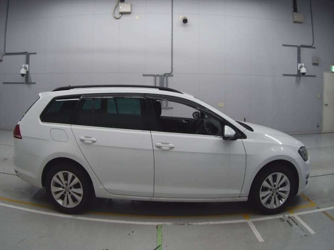 2013 Volkswagen Golf Variant AUCJZ[2]