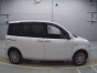 2005 Toyota Sienta