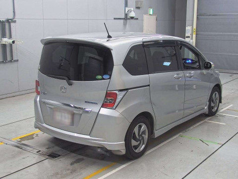 2014 Honda Freed hybrid GP3[1]