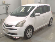 2006 Toyota Ractis