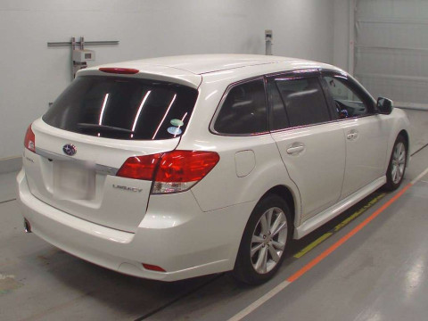 2013 Subaru Legacy Touring Wagon BRM[1]