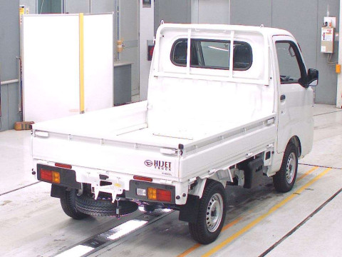 2024 Daihatsu Hijet Truck S510P[1]