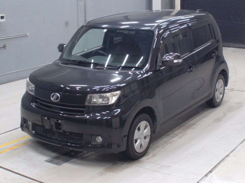 2010 Toyota bB QNC25[0]