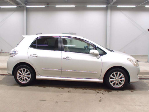 2007 Toyota Blade AZE154H[2]