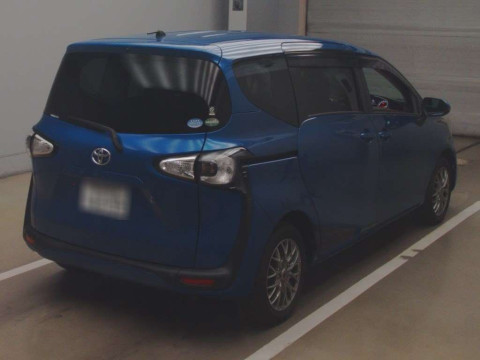 2016 Toyota Sienta NSP170G[1]