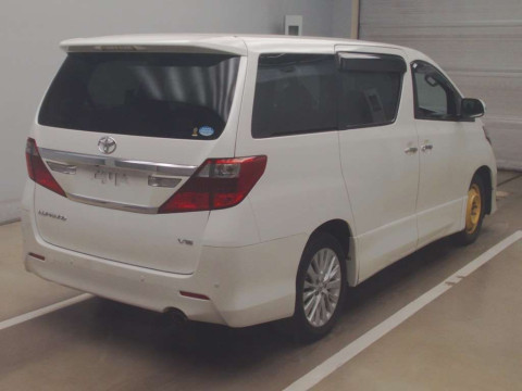 2013 Toyota Alphard GGH25W[1]