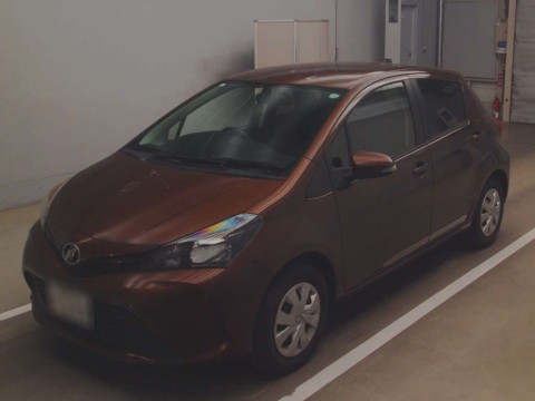 2015 Toyota Vitz NSP130[0]