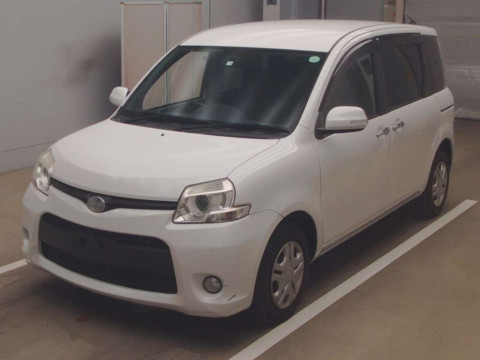 2013 Toyota Sienta NCP81G[0]