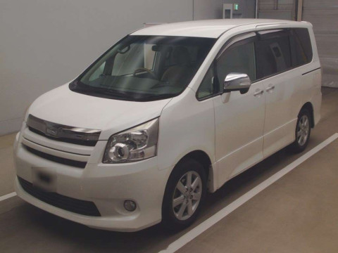 2008 Toyota Noah ZRR70W[0]