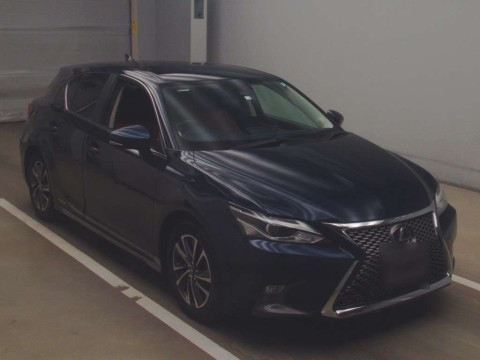 2018 Lexus CT ZWA10[2]