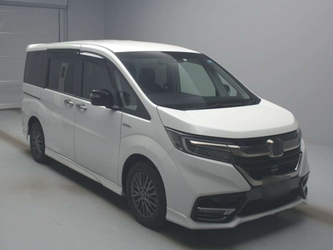 2019 Honda Step WGN RP5[2]