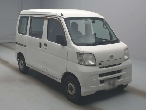 2017 Daihatsu Hijet Cargo S321V[2]