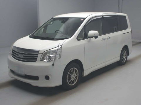 2012 Toyota Noah ZRR70G[0]